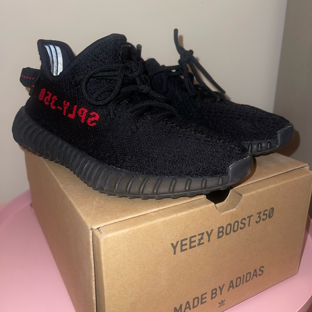 Yeezy Boost 350 V2 'Bred'